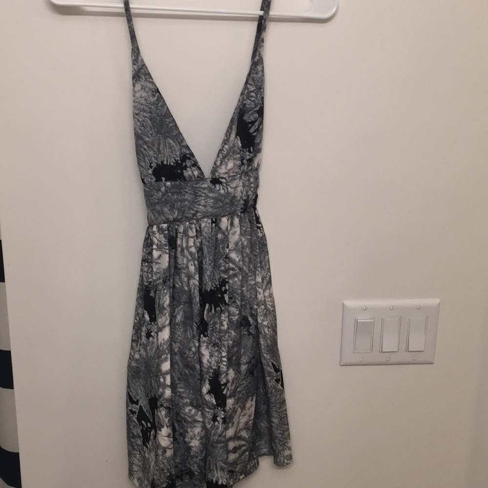 Slinky Grey & White Party Dress